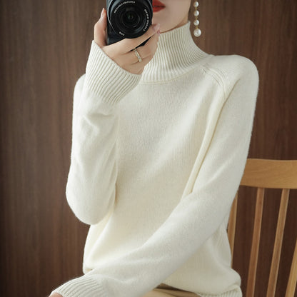Turtleneck Jumper | Lightweight Warmth for Everyday Wear